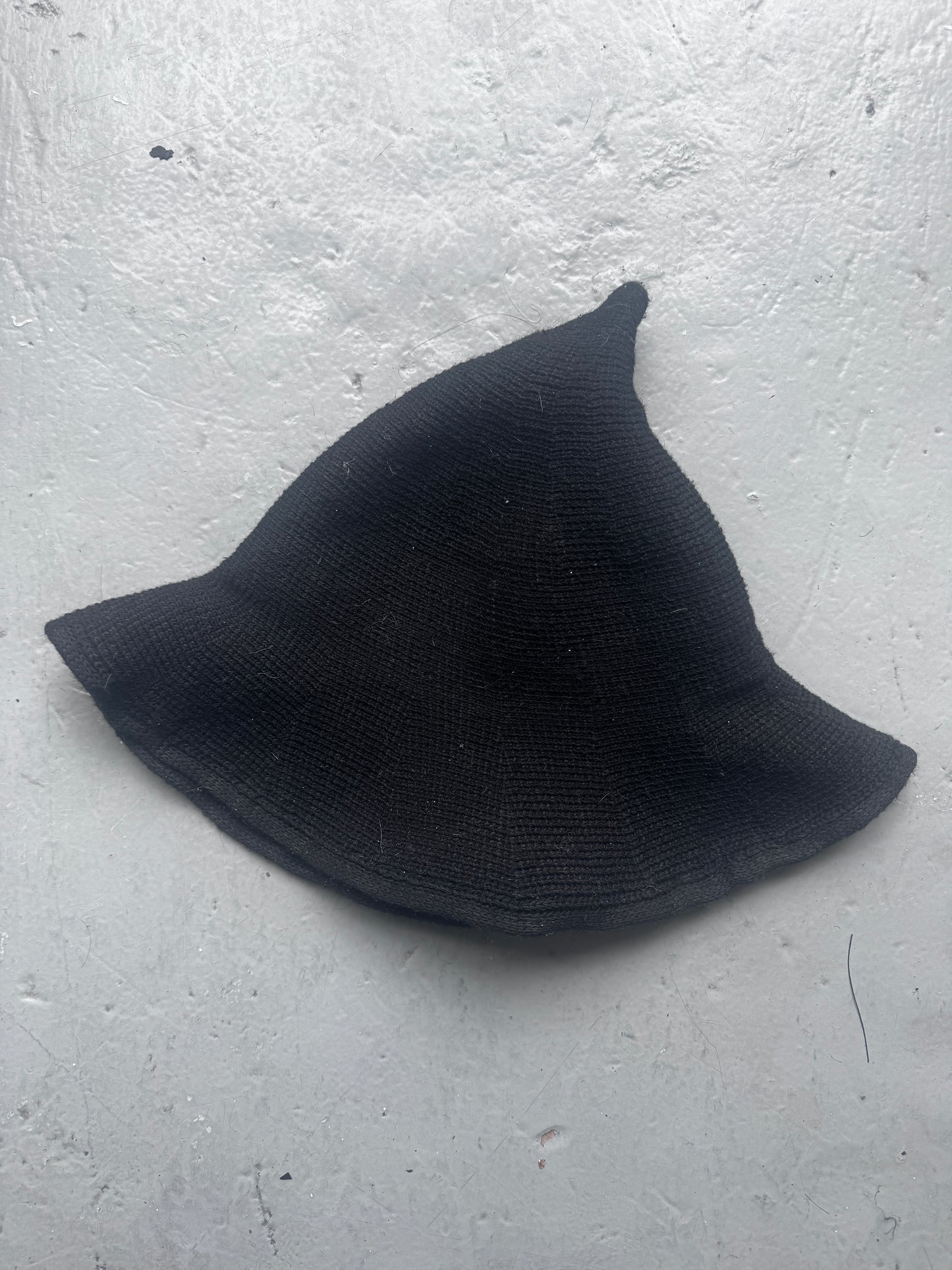 kai ghattaura wired wizard hat