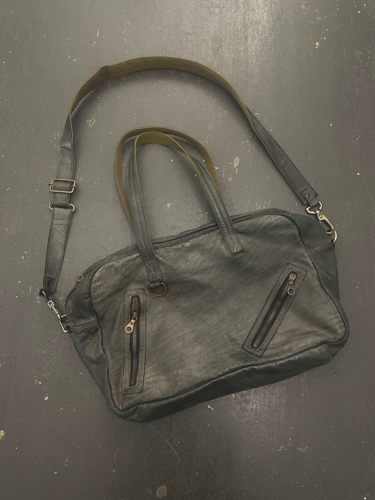 ZER Boston/Messenger Leather Bag