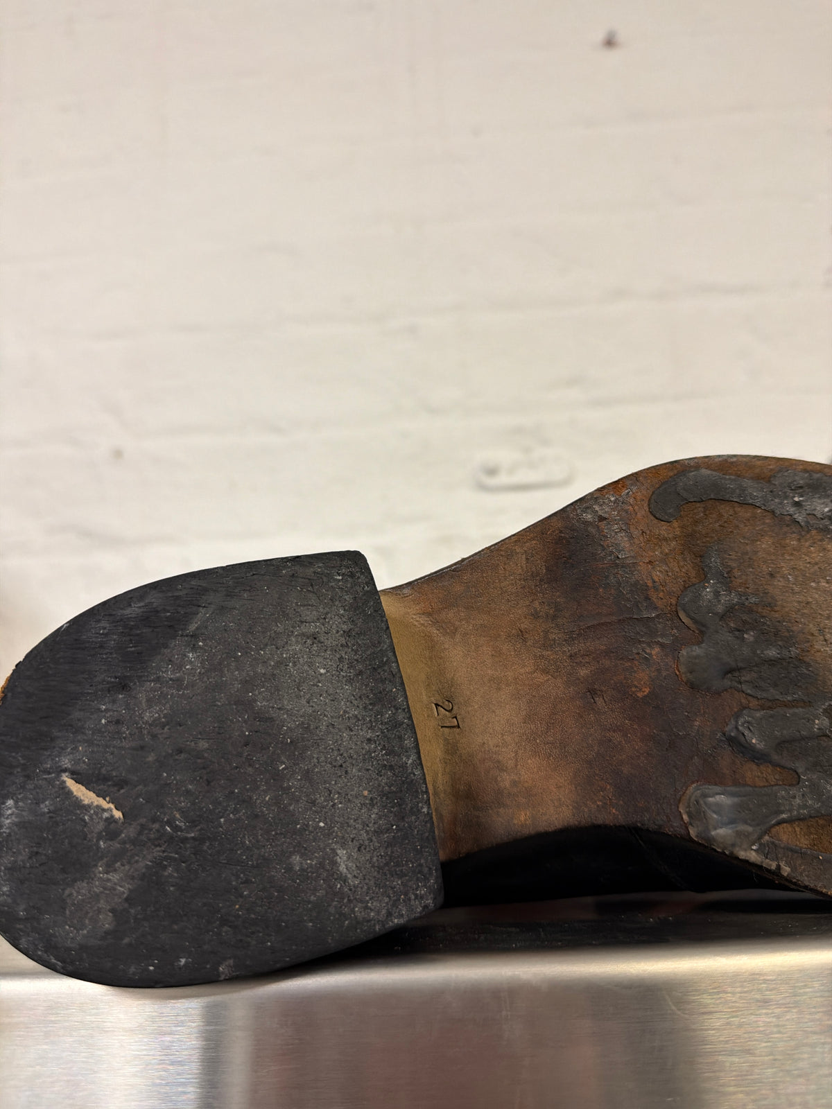 Koji Kuga Shark Toe Heeled Derby (44)