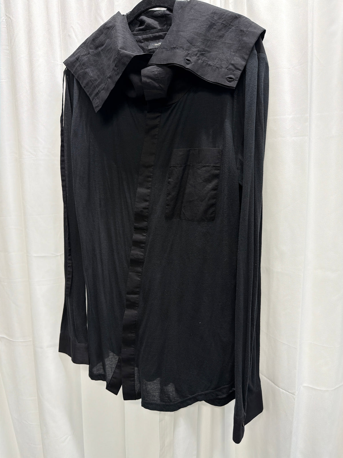 Unconditional London Adjustable Funnel Neck Hood Shirt (L)