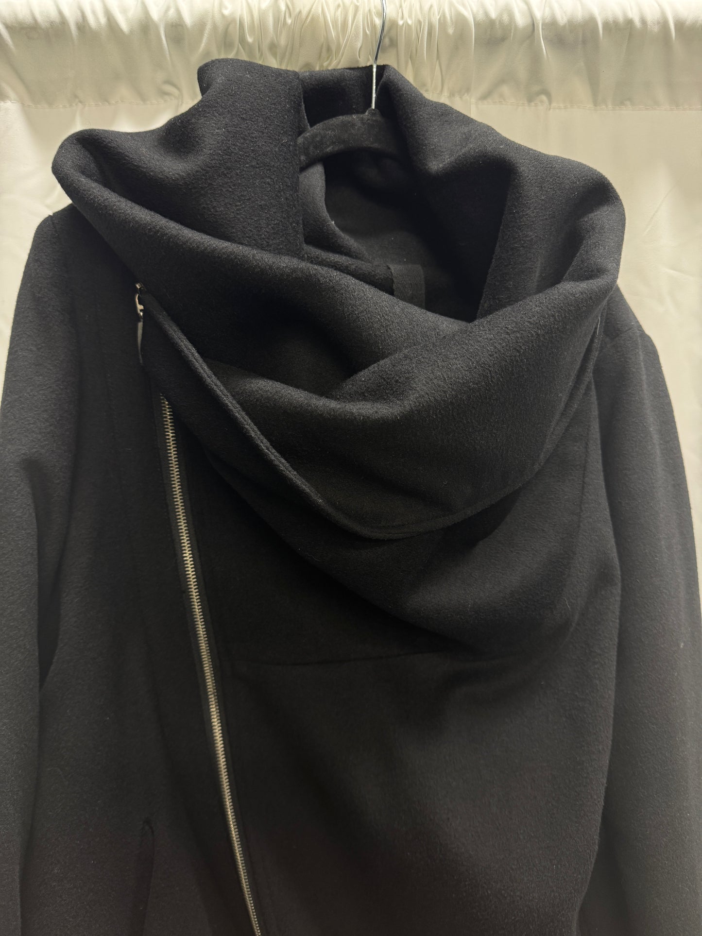 army of me twist zipper funnel neck coat