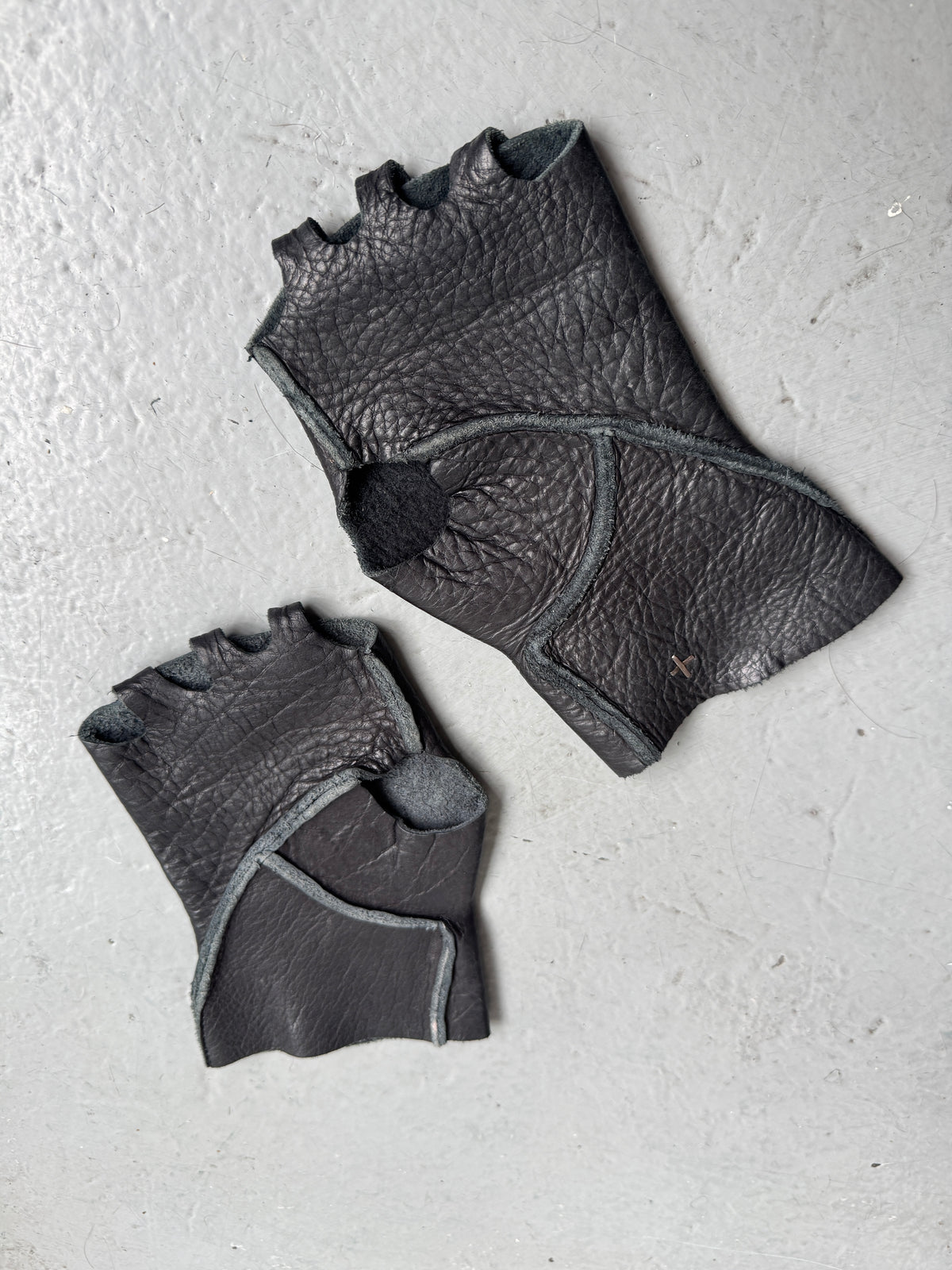 m.a+ splice seam finger cuff leather gloves