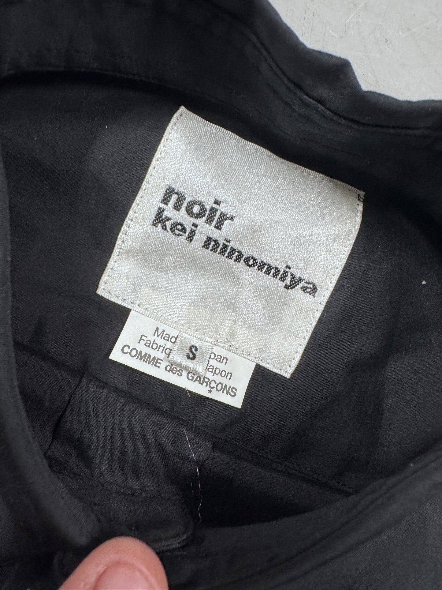 CDG Noir Kei Ninomiya Extended Buckle Shirt