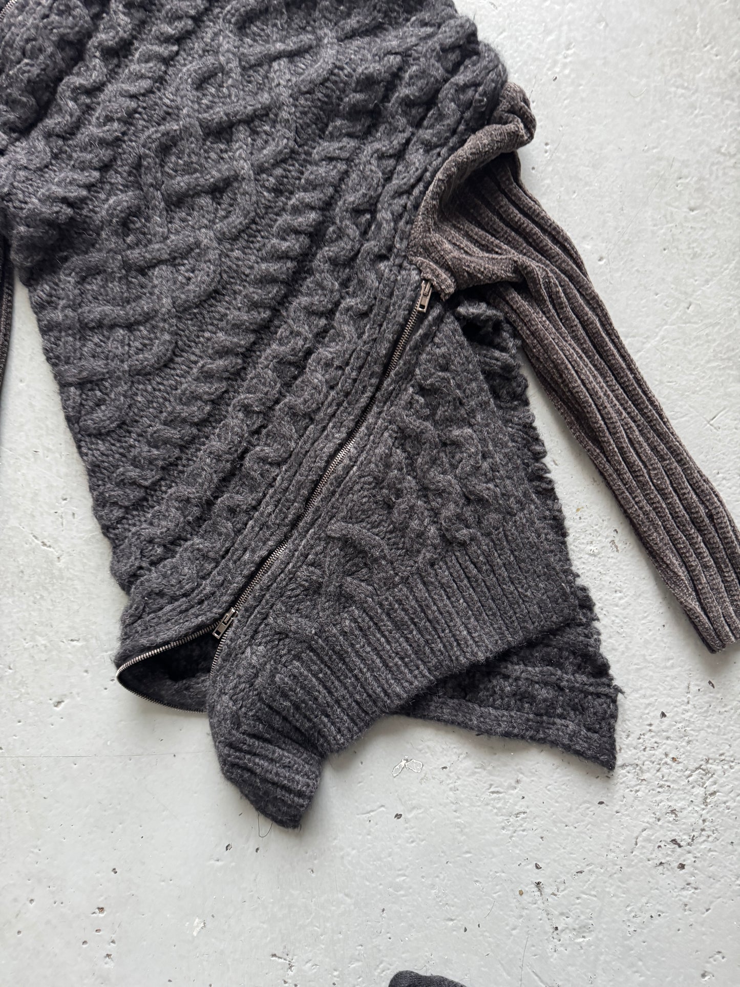 martin margiela twisted zipper knit