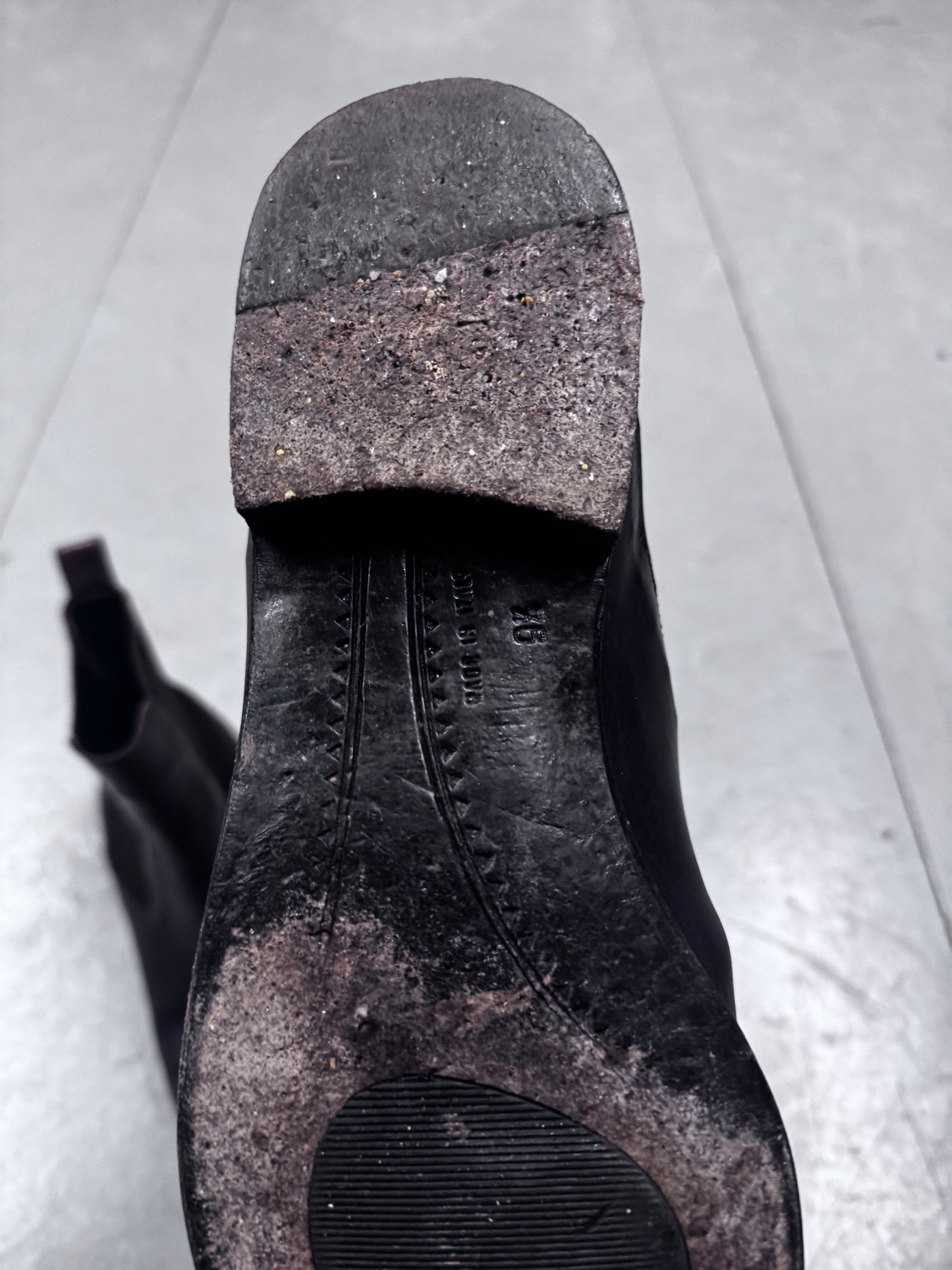 Dolce & Gabbana Pointed Leather Shoe