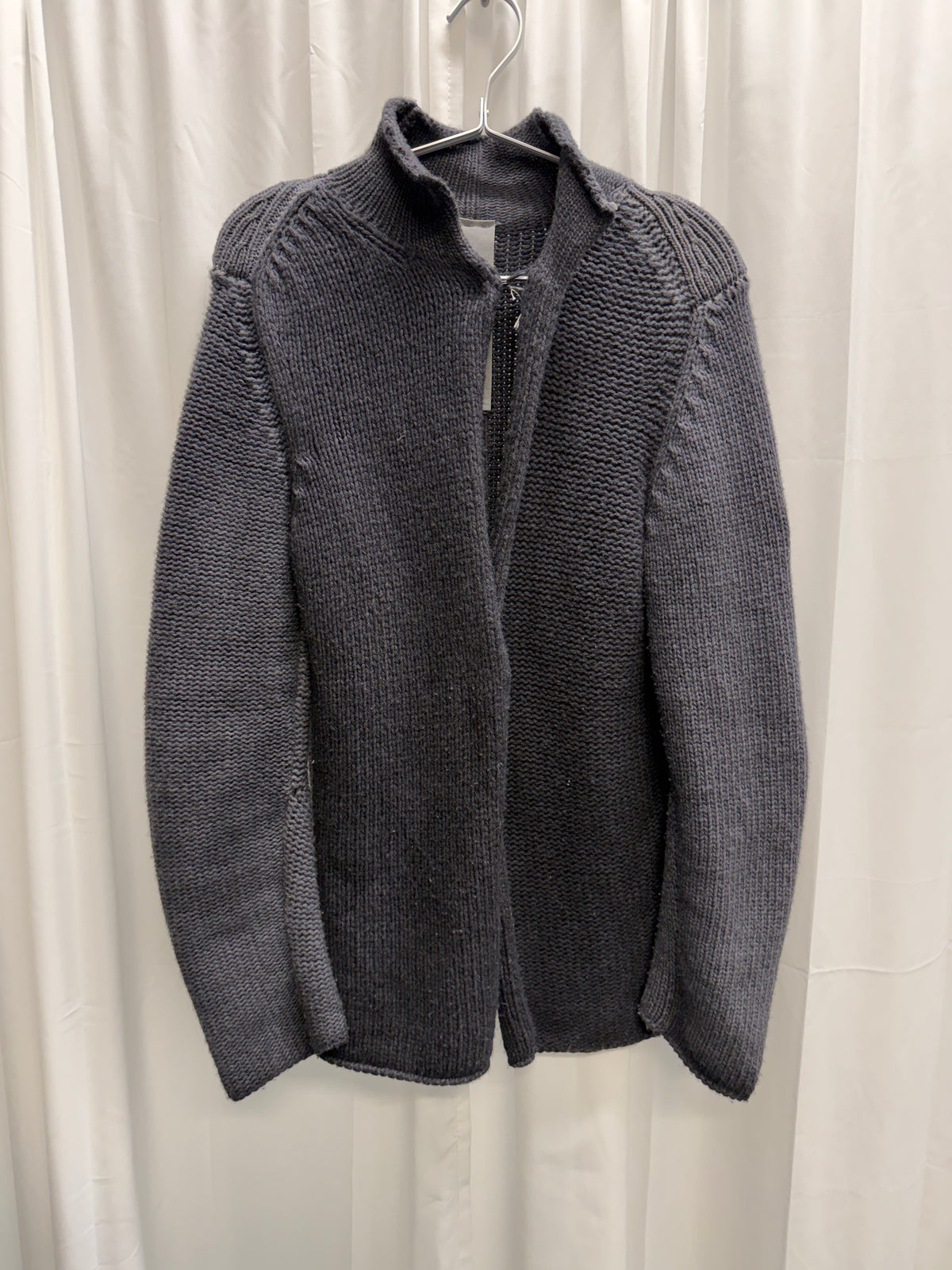 LM Altieri (Carpe Diem) 2003 Heavy Lambswool Clasped Knit Jacket (L)