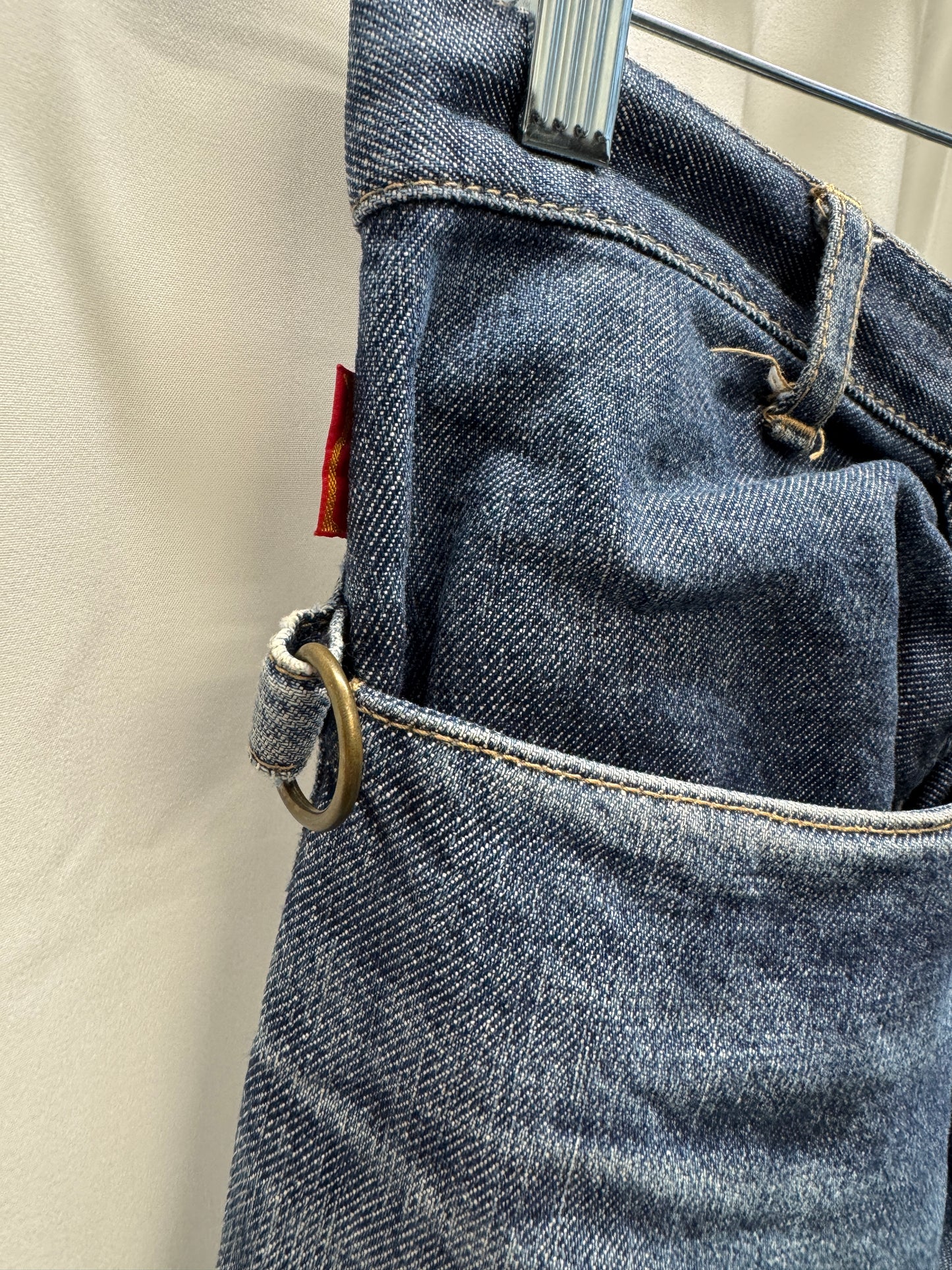beauty:beast — 1990s 3D Sculpted Knee Denim