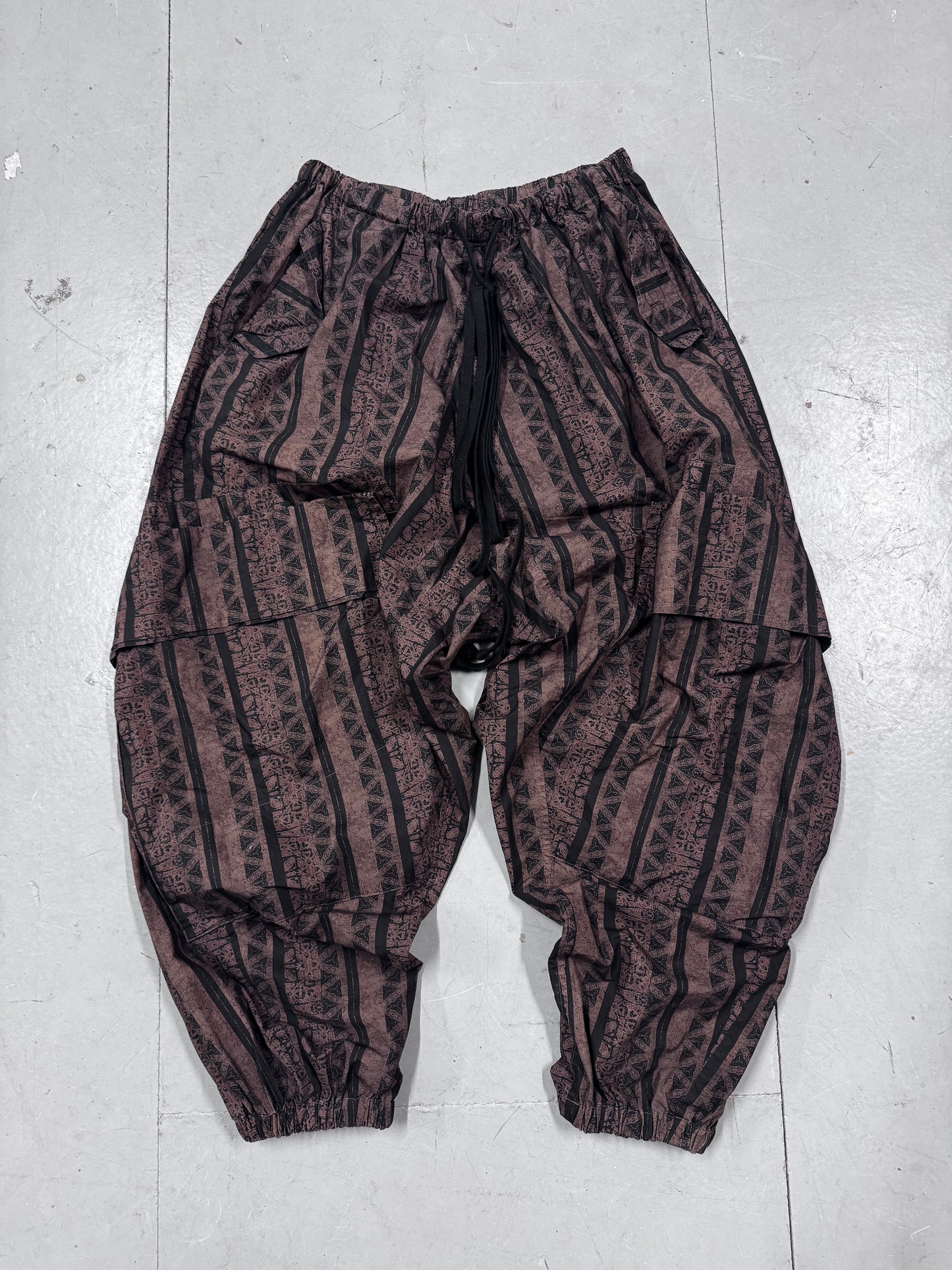 Julius AW20 Patterned Cargo Trouser
