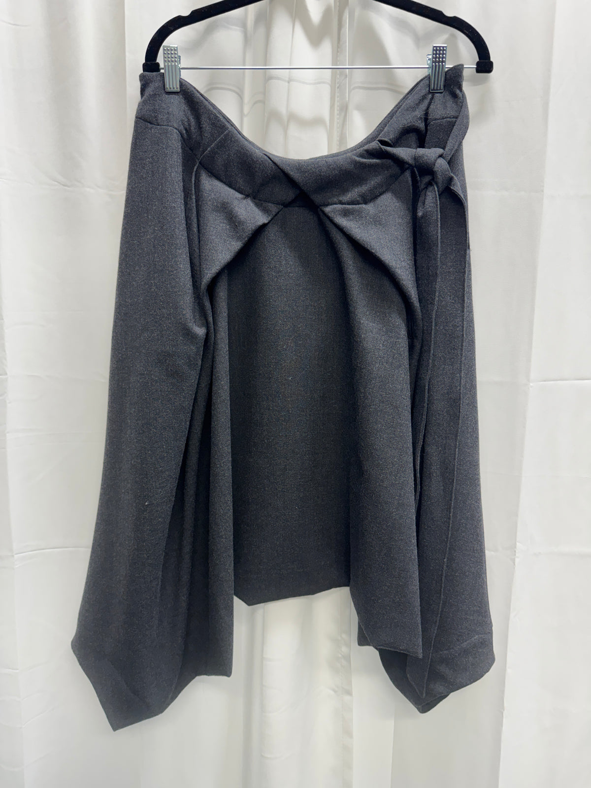 s/stere Waist-Tie Hakama Wool Cropped Trousers