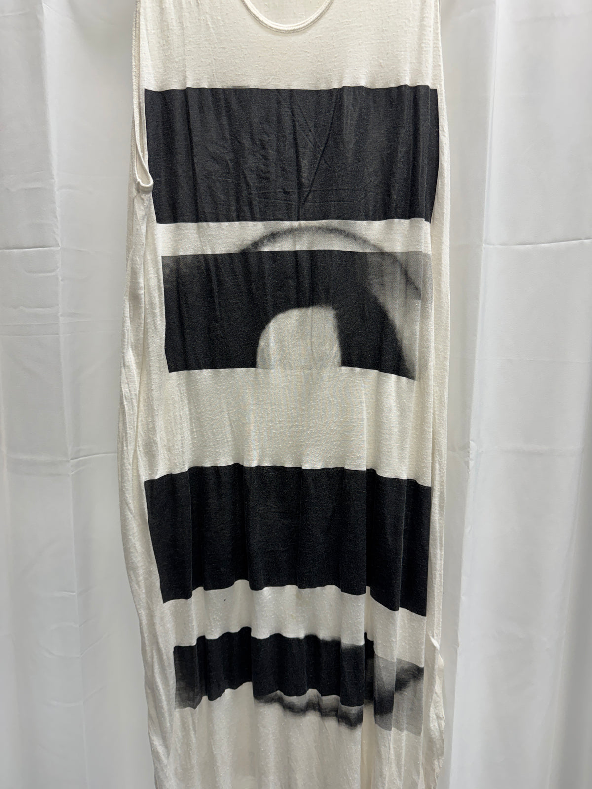 JULIUS_7 SS15 Graphic Longline Vest / Dress