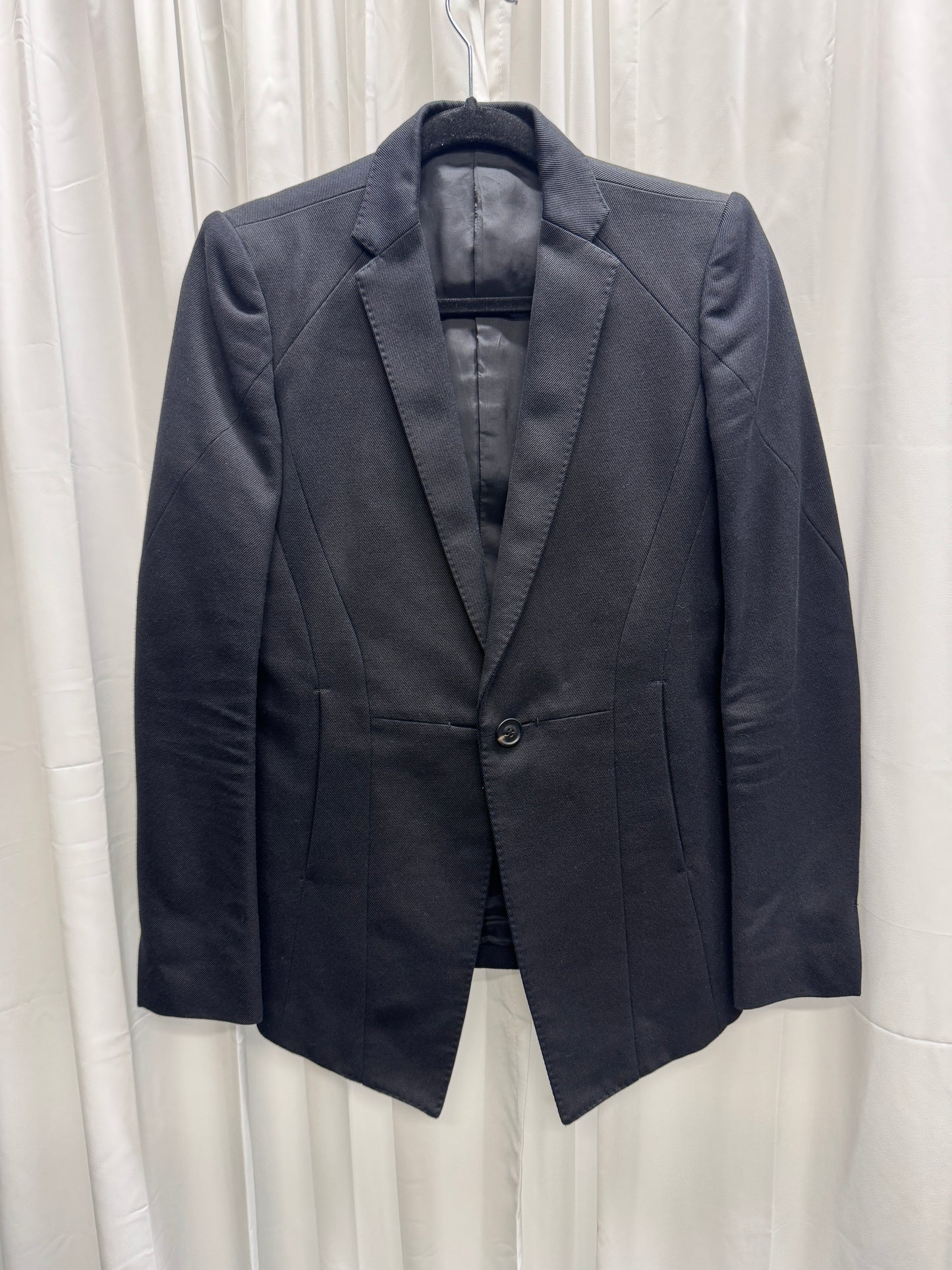 Julius 2010s Exhibition Sample Structured Blazer Jacket