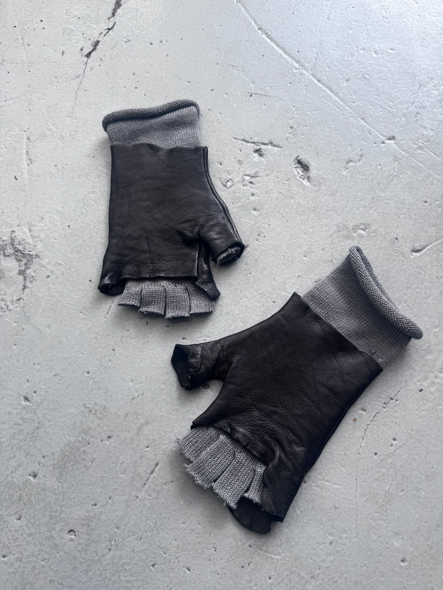 alexander fielden fingerless layer glove