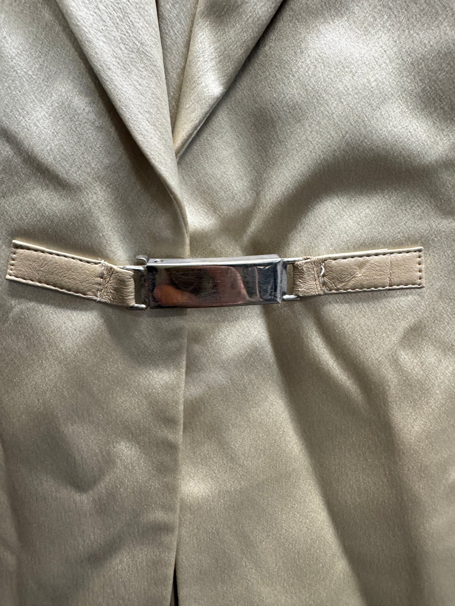 Yoshiyuki Konishi Champagne Metal Clasped Full Suit