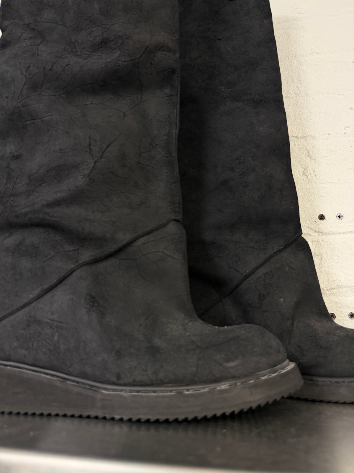 Rick Owens FW08–09 Tall Black Suede Boots (43)