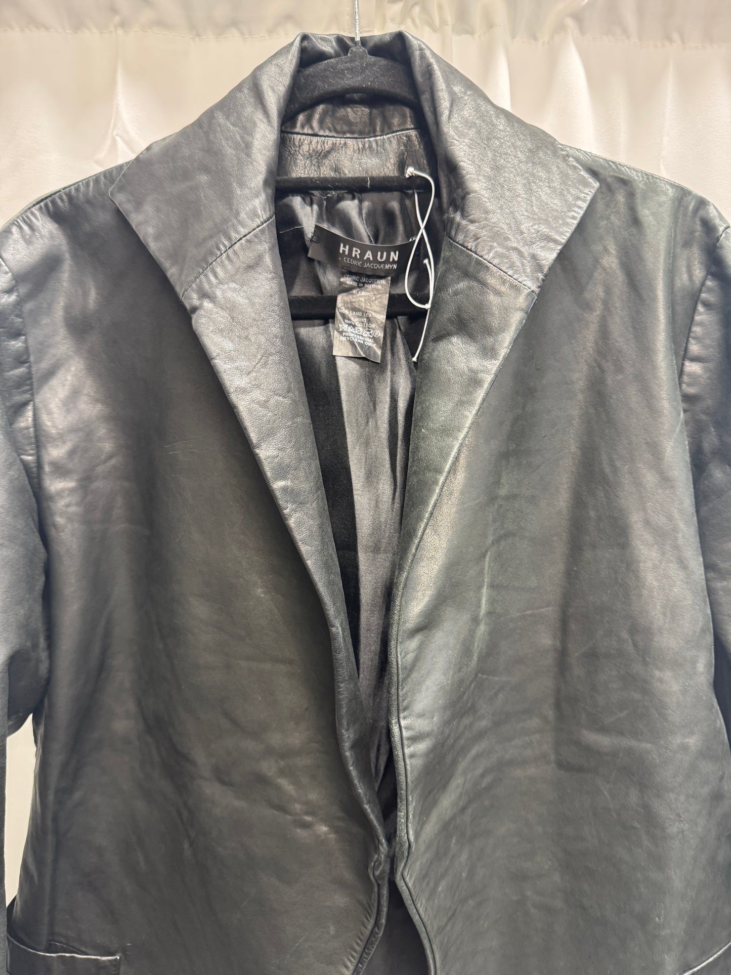Cedric Jacquemyn hraun textured sheepskin collared leather jacket