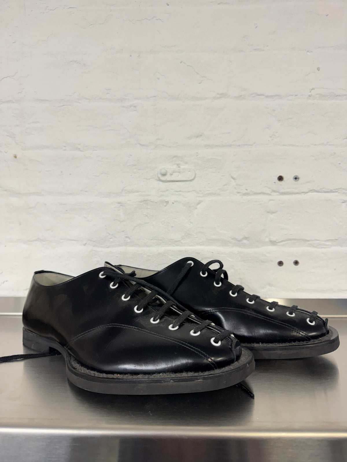 Christopher Nemeth Duck-Toe Textured Leather Derby