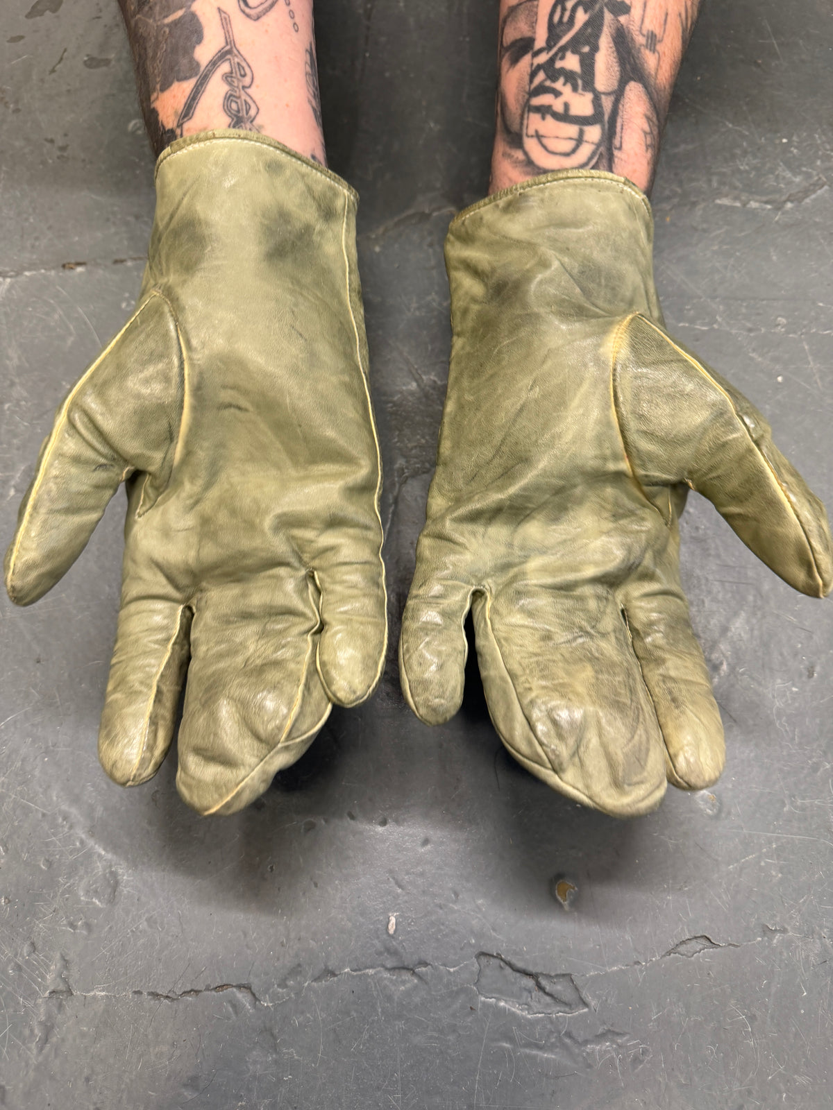 Carol Christian Poell Object-Dyed Kangaroo Leather Conjoined-Finger Gloves