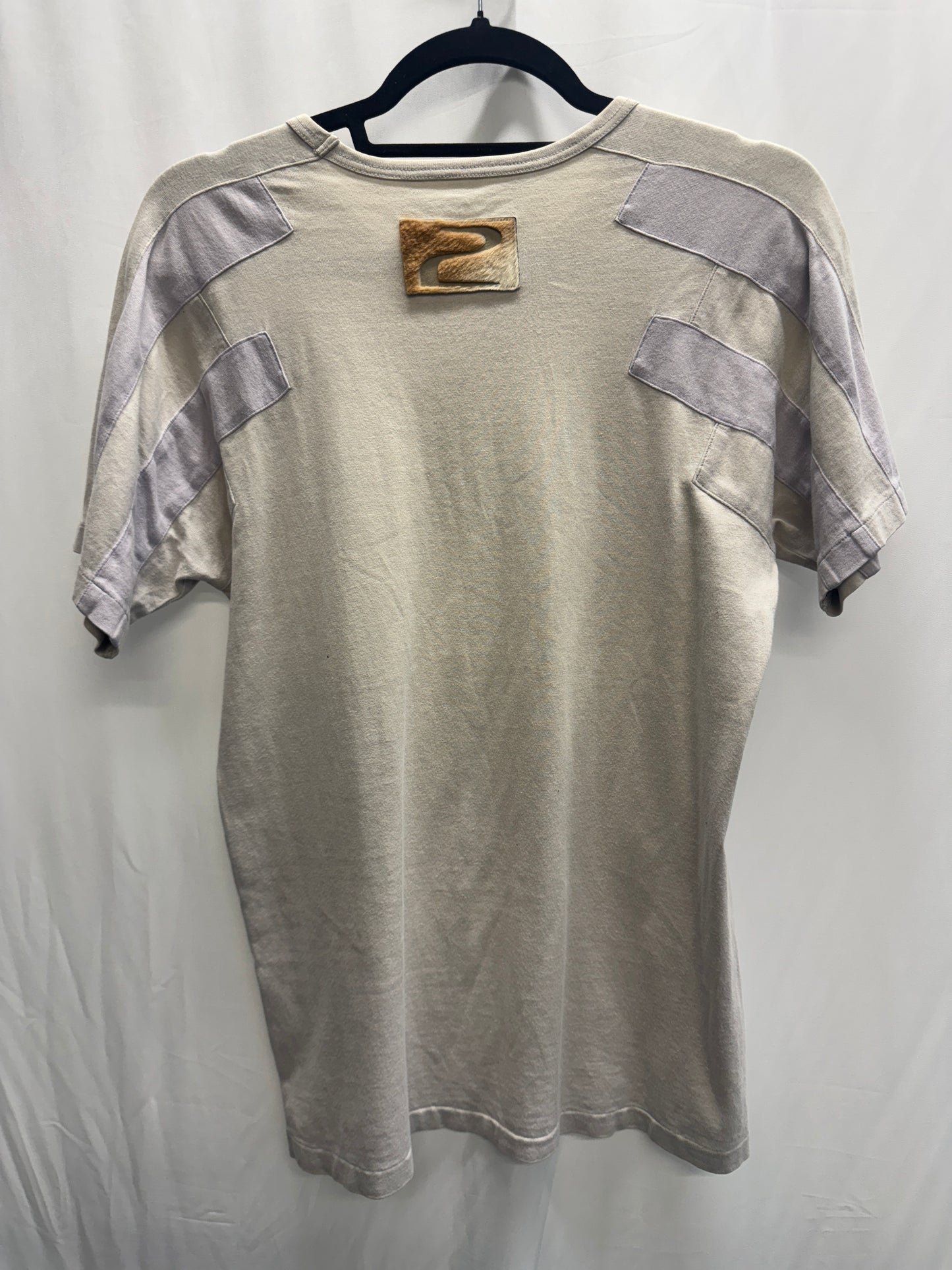beauty:beast shoulder stripe fur tab top