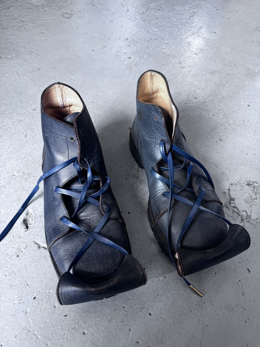 beauty:beast scroll toe shoe