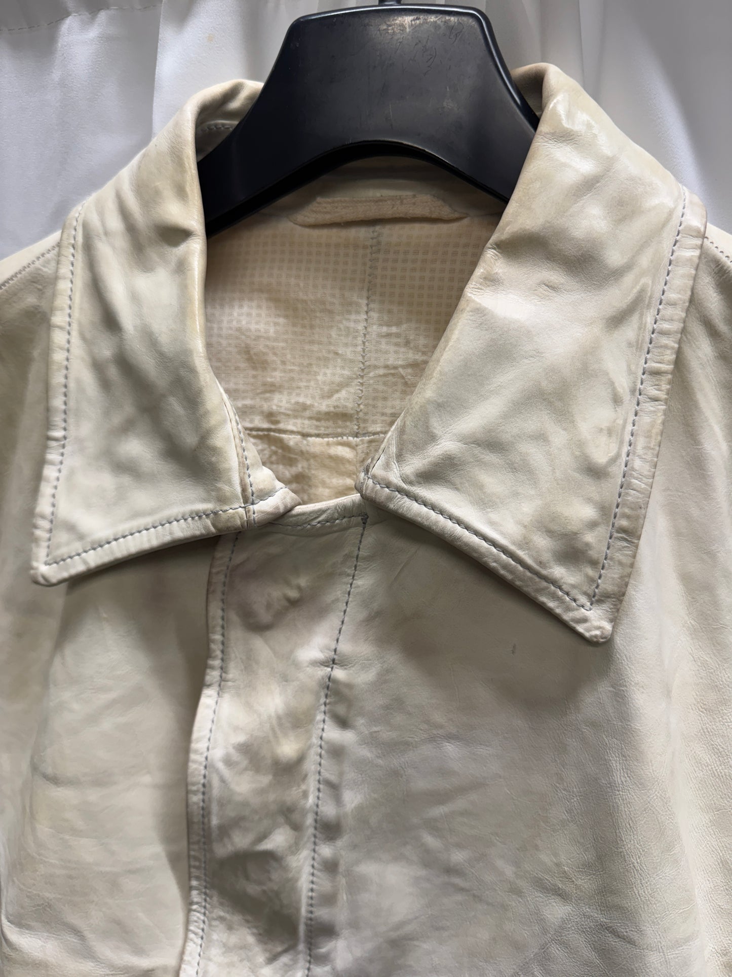 carol christian poell aw05 dispossessed white kangaroo scar stitch jacket