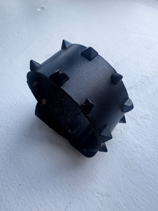 yohji yamamoto stud bracelet