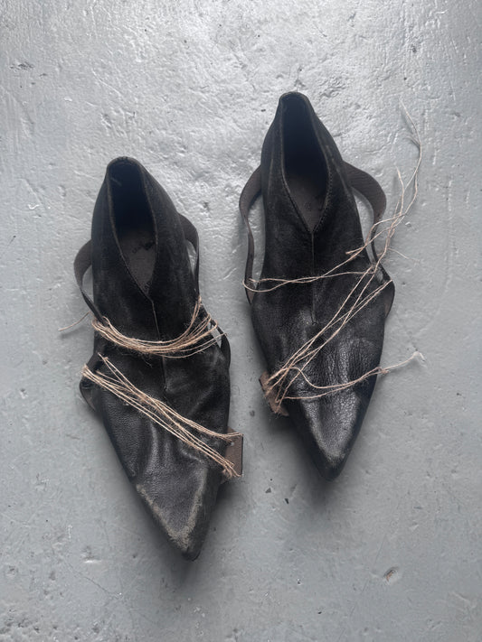 kai ghattaura x john amathus shoe samples