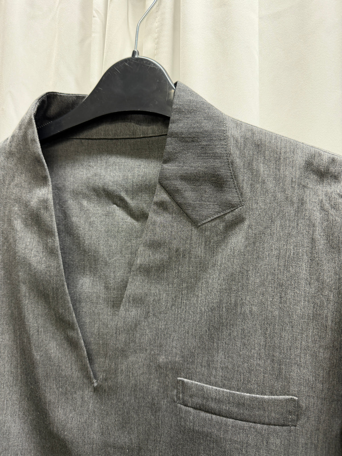 Beauty:Beast 2000s Grey Pullover Blazer (M)