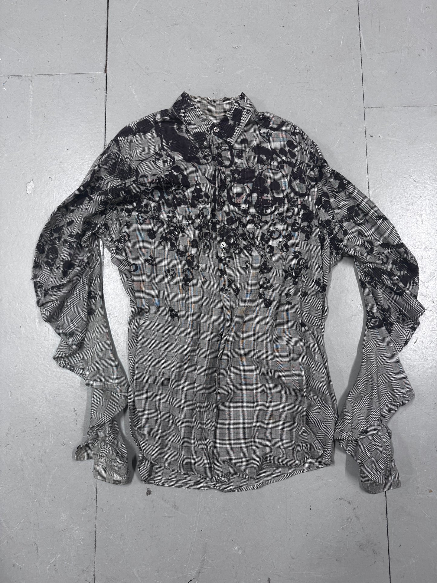 Nozomi Ishiguro Twist Sleeve Skull Shirt