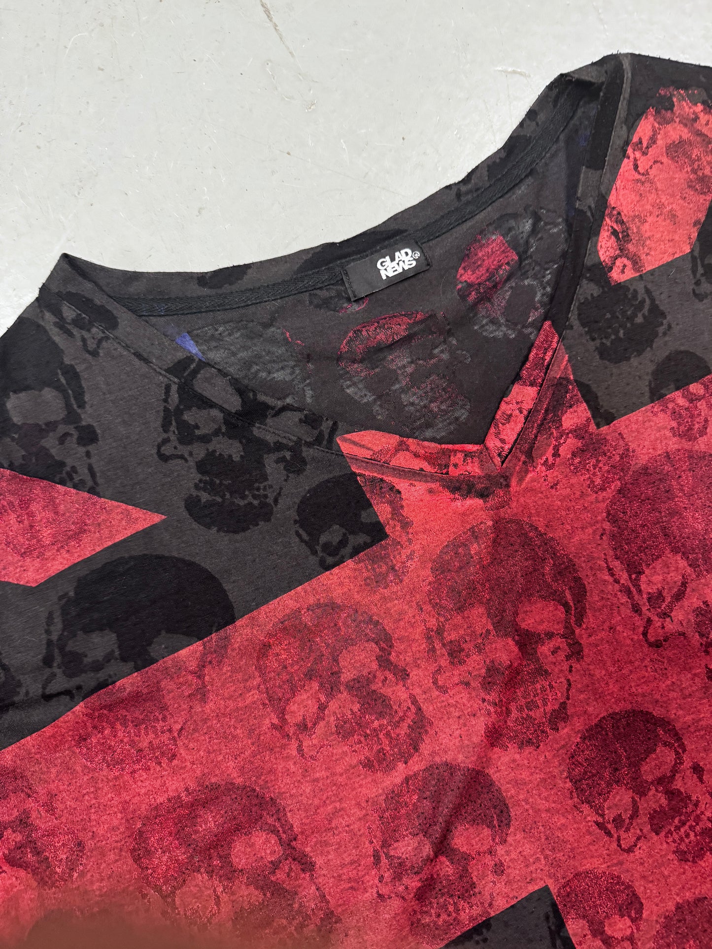 Glad News Skull Union Jack Tee