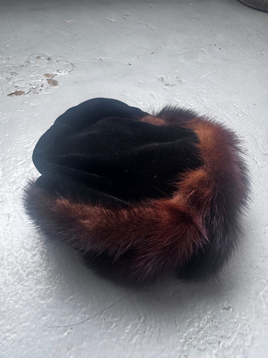 60s fur claw hat