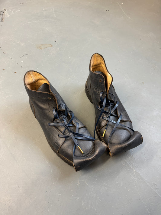 beauty:beast scroll rolled toe mid boots