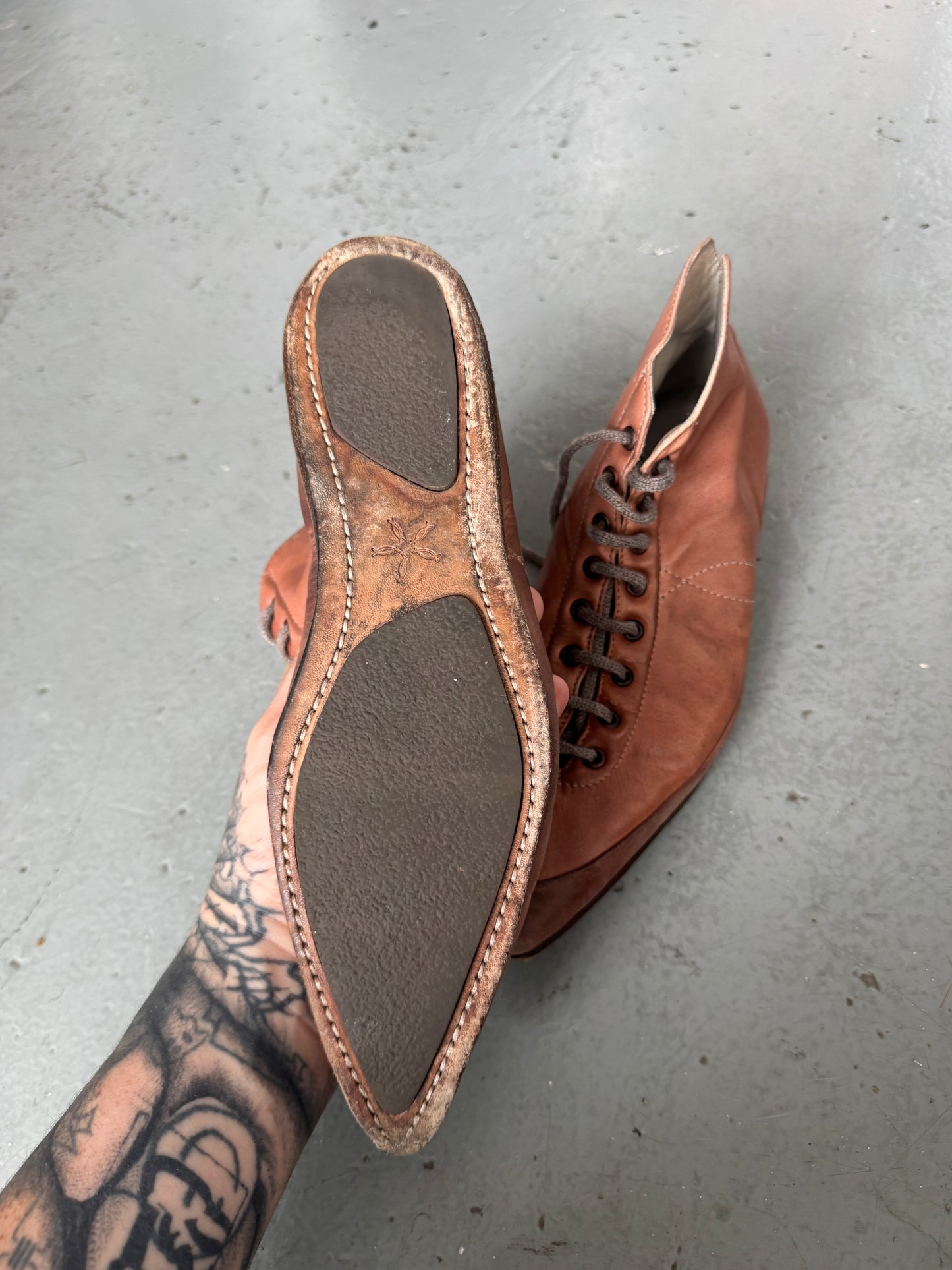 cherevichkiotvichki flat victorian pump shoe
