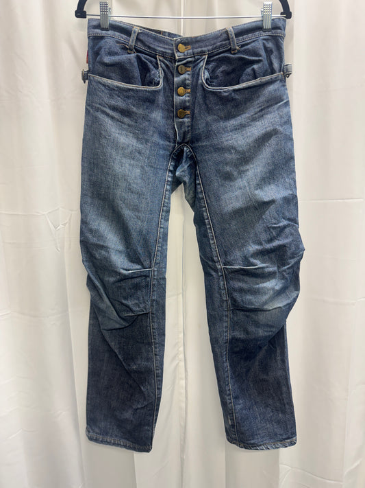 beauty:beast — 1990s 3D Sculpted Knee Denim