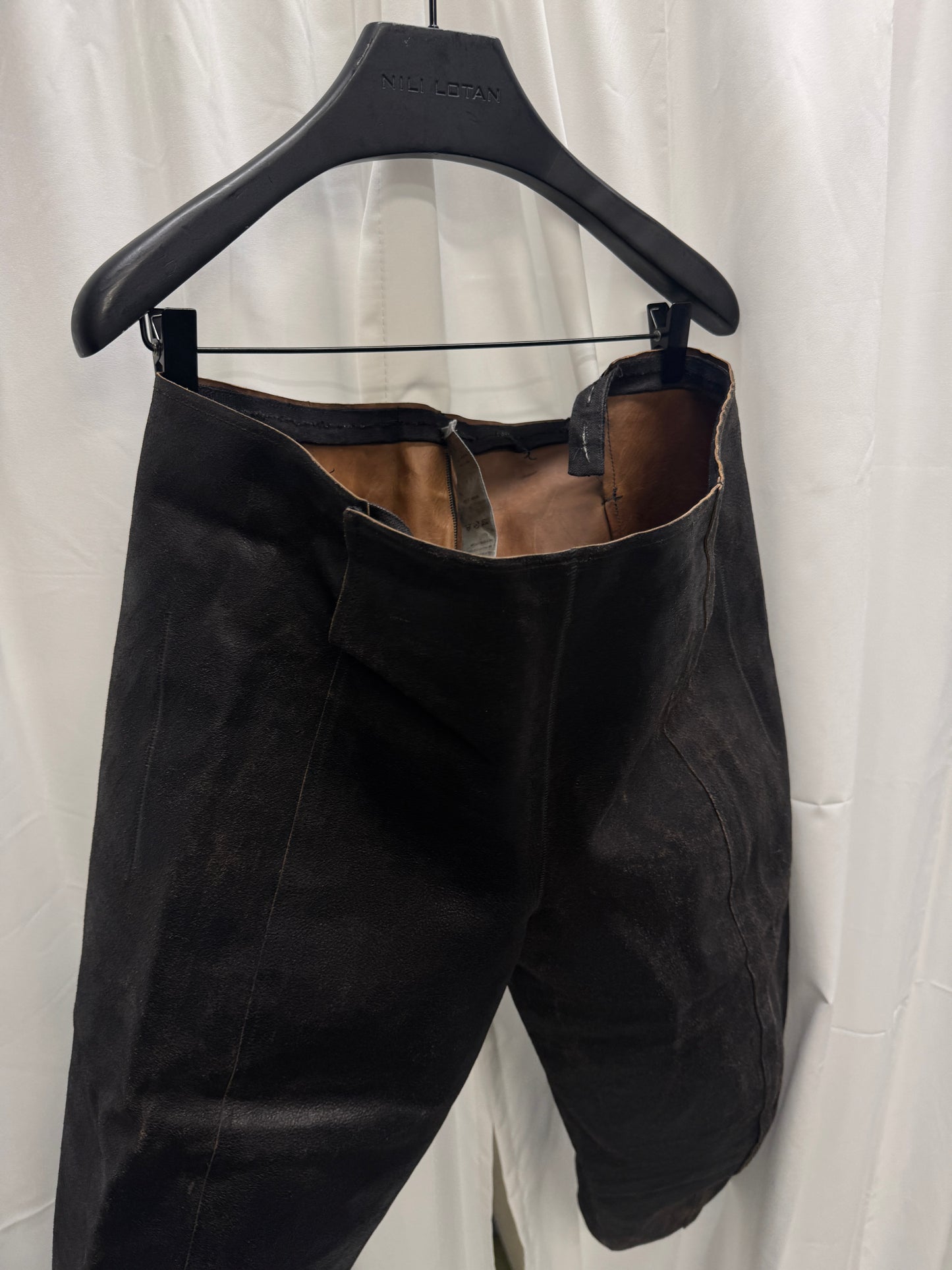 Carpe Diem - Thick Leather Curved Crop Trouser