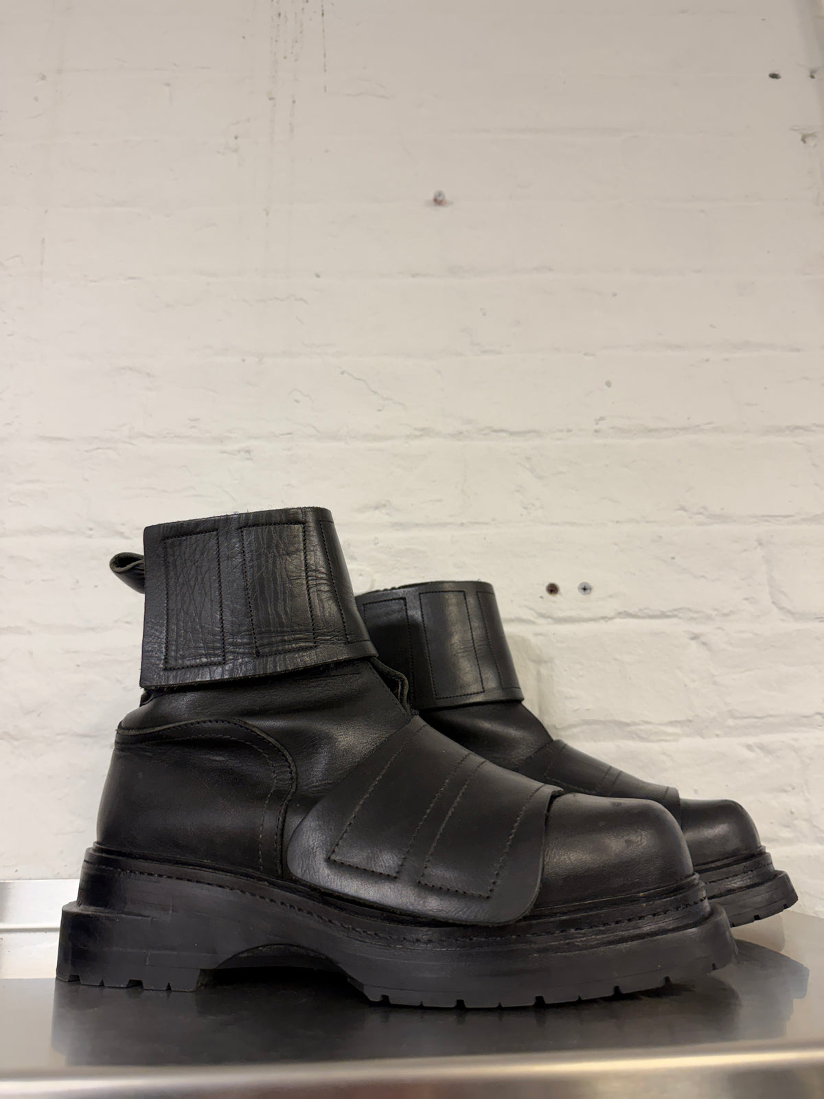 Dirk Bikkembergs AW96 Velcro Strap Moto Boots (42)