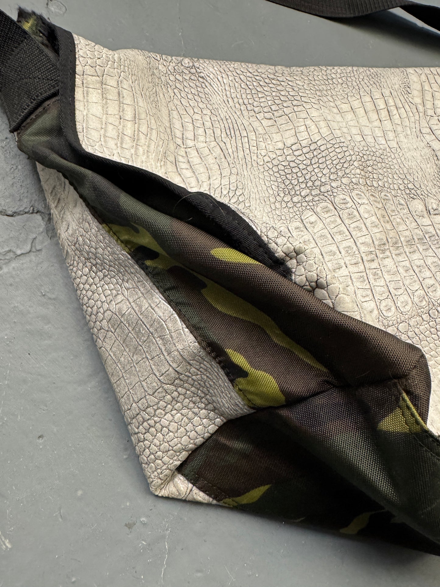 cabane de zucca silver croc leather camo bag
