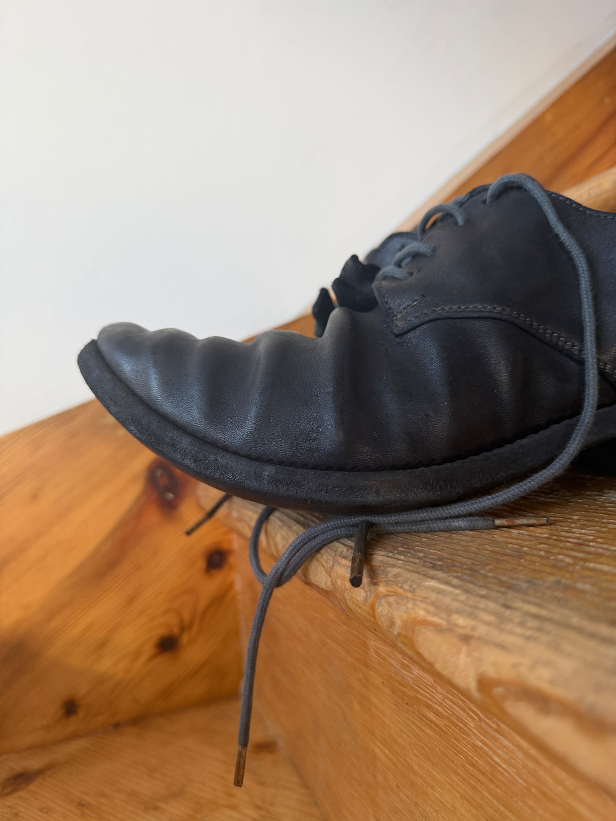 augusta a1923 curve toe horse leather derby