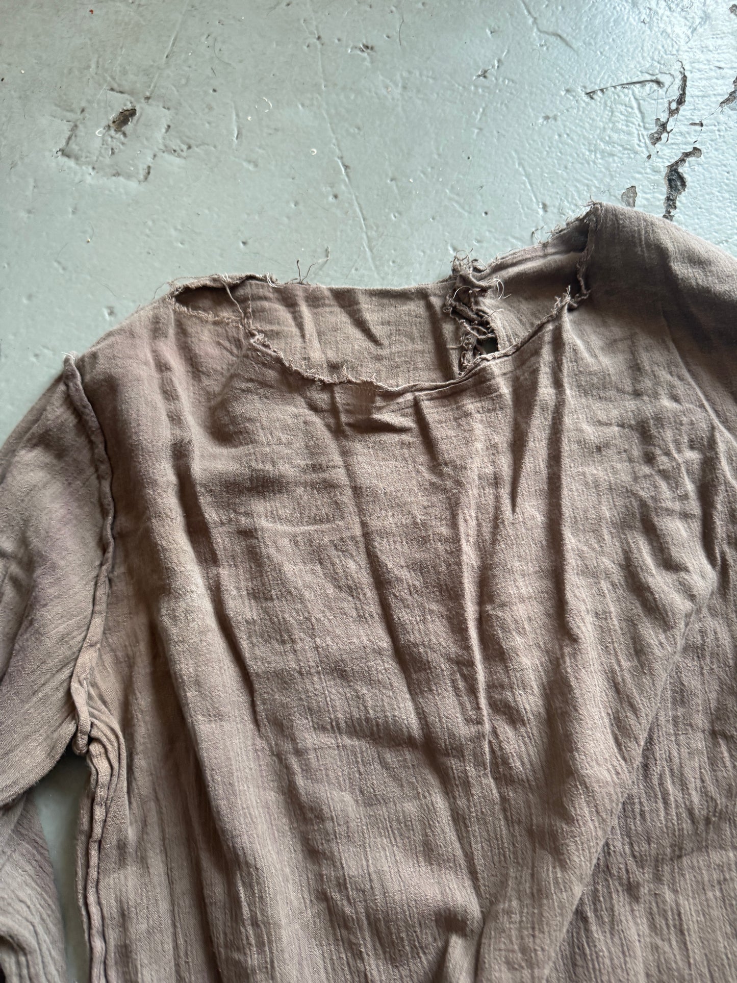 olubiyi thomas eggplant overdye linen longsleeve sample