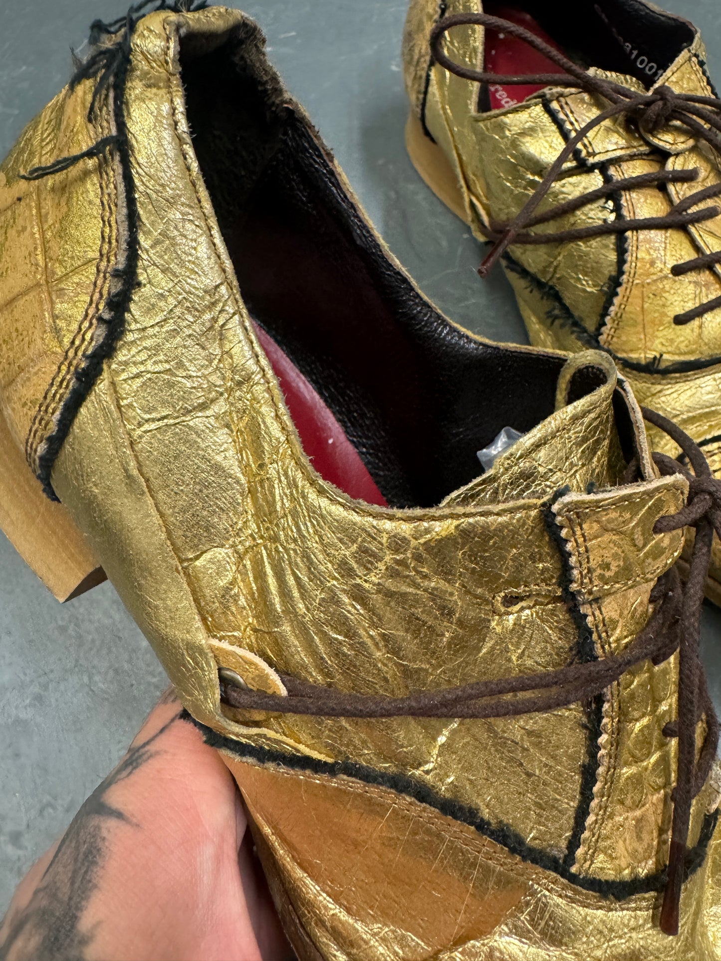 Alfredo Bannister Gold Leather Wrap Lace Pointed Shoe