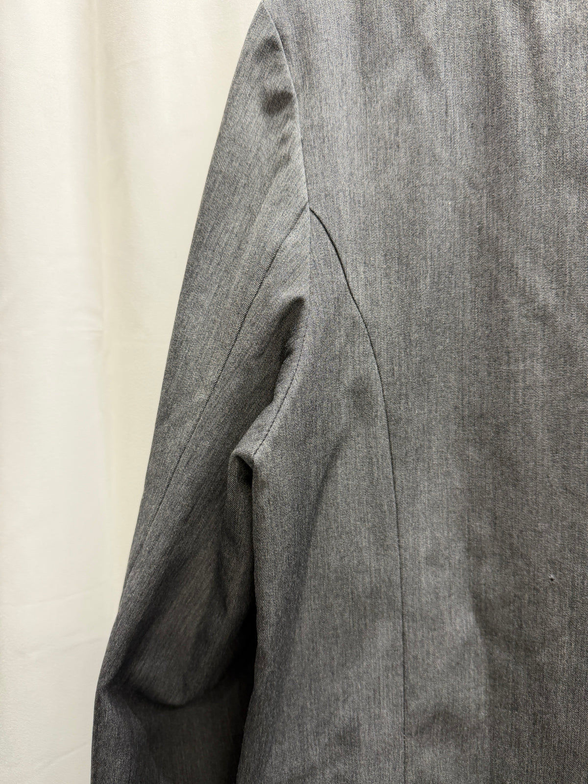 Beauty:Beast 2000s Grey Pullover Blazer (M)