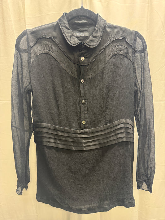 undercover pleat buttoned lightweight collared top