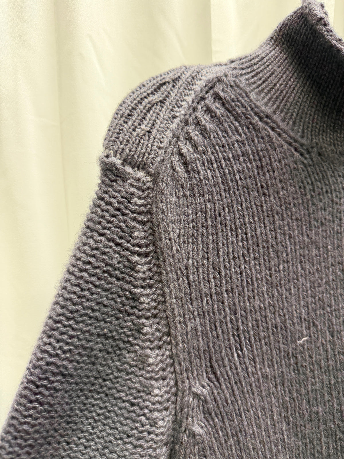 LM Altieri (Carpe Diem) 2003 Heavy Lambswool Clasped Knit Jacket (L)