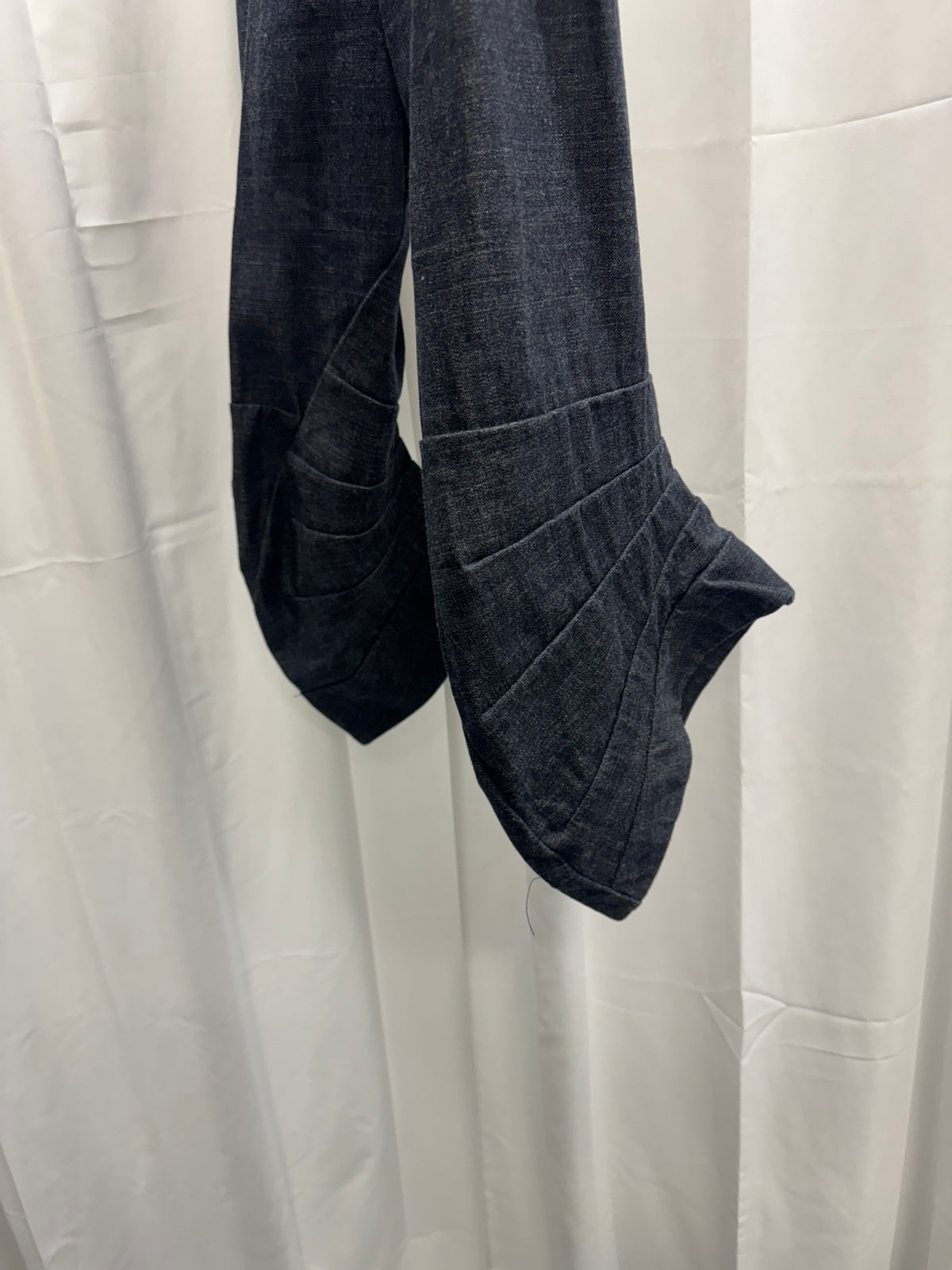 threeASFOUR 3D Sculptural Twisted Denim Cropped Trouser