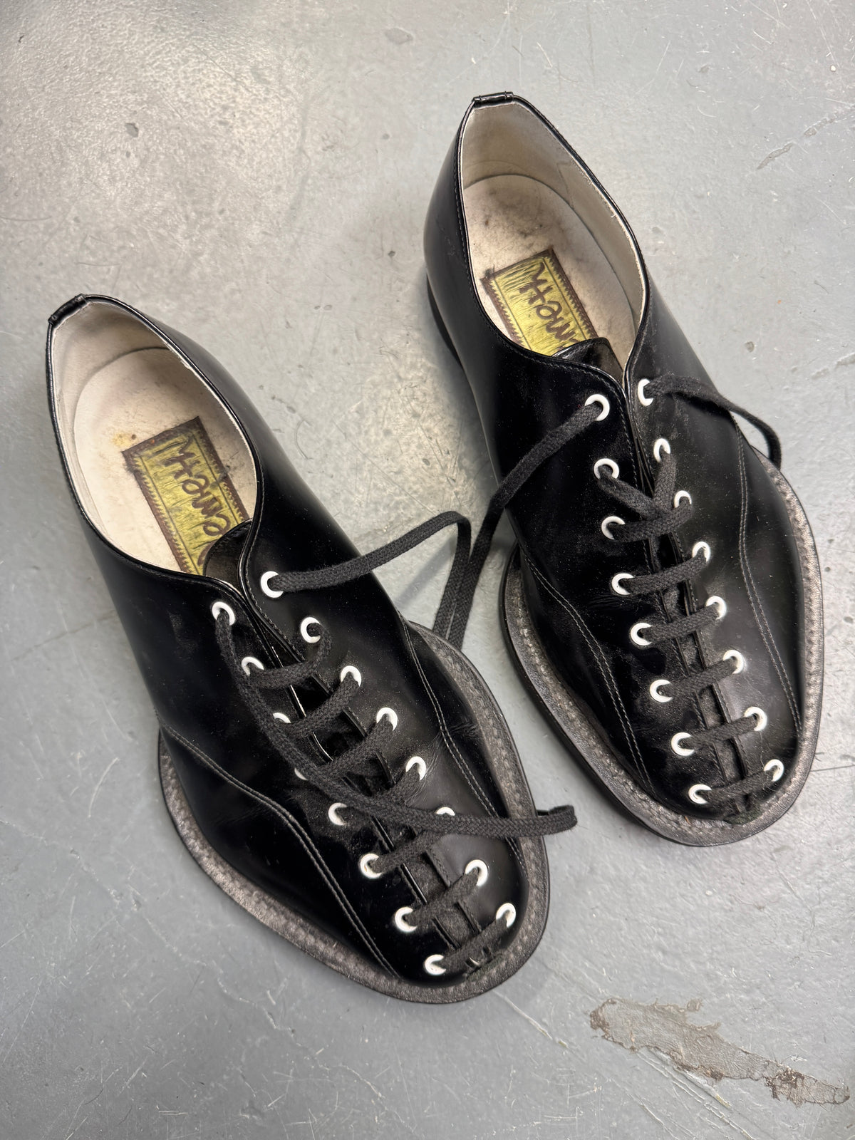Christopher Nemeth Duck-Toe Textured Leather Derby