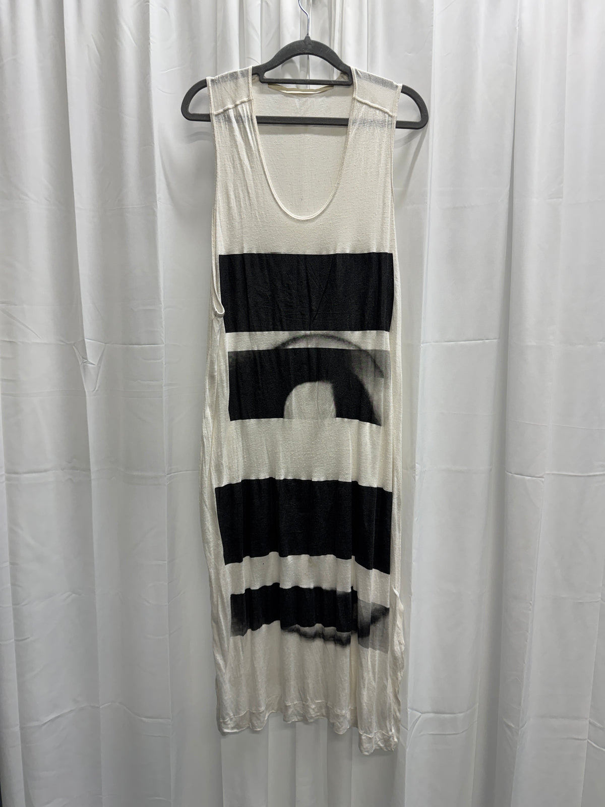 JULIUS_7 SS15 Graphic Longline Vest / Dress
