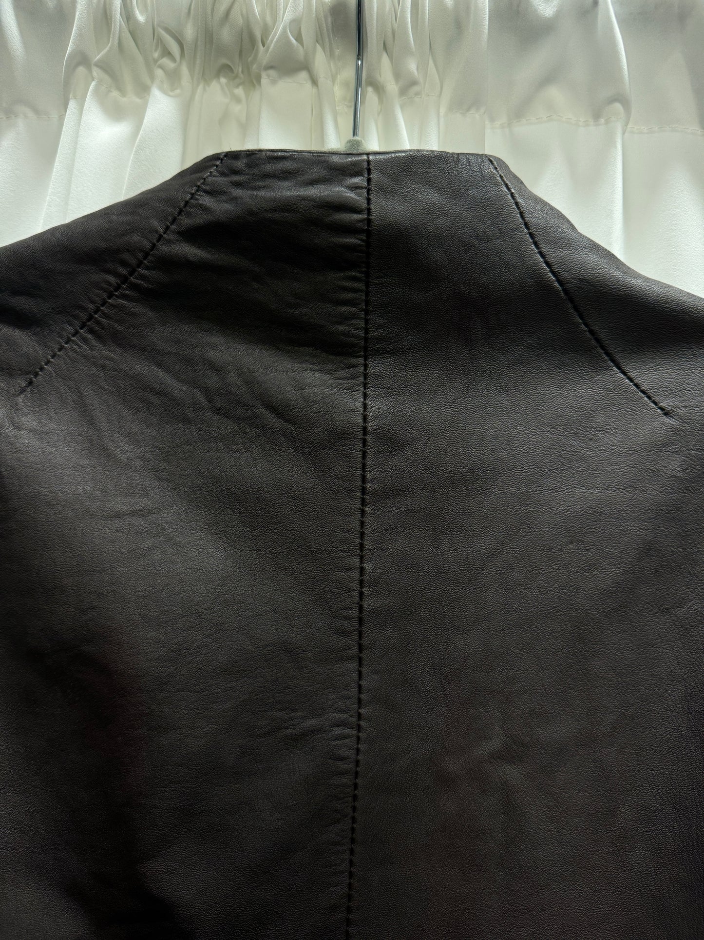 julius leather overlocked asymmetric zipper jacket