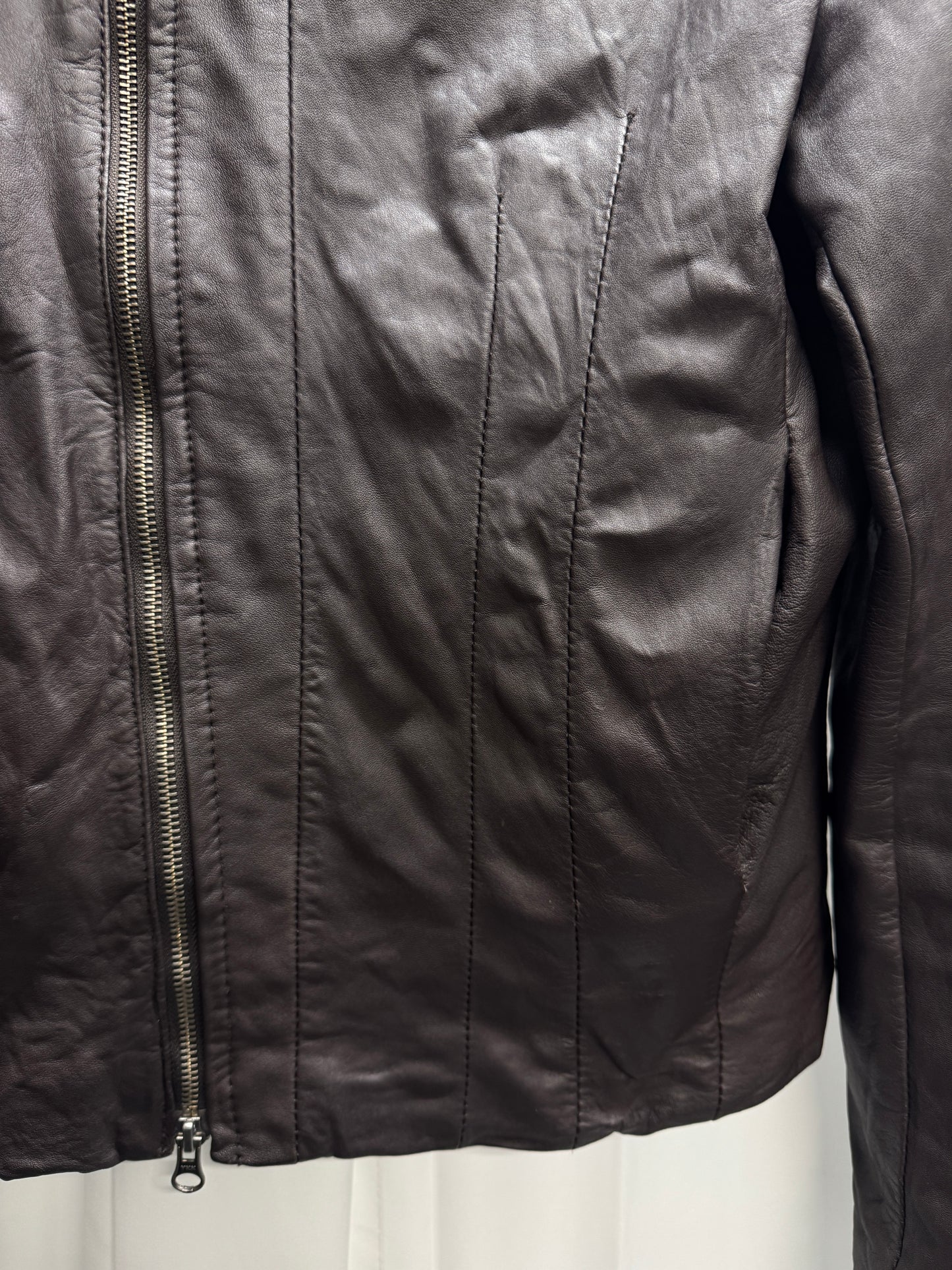 julius leather overlocked asymmetric zipper jacket
