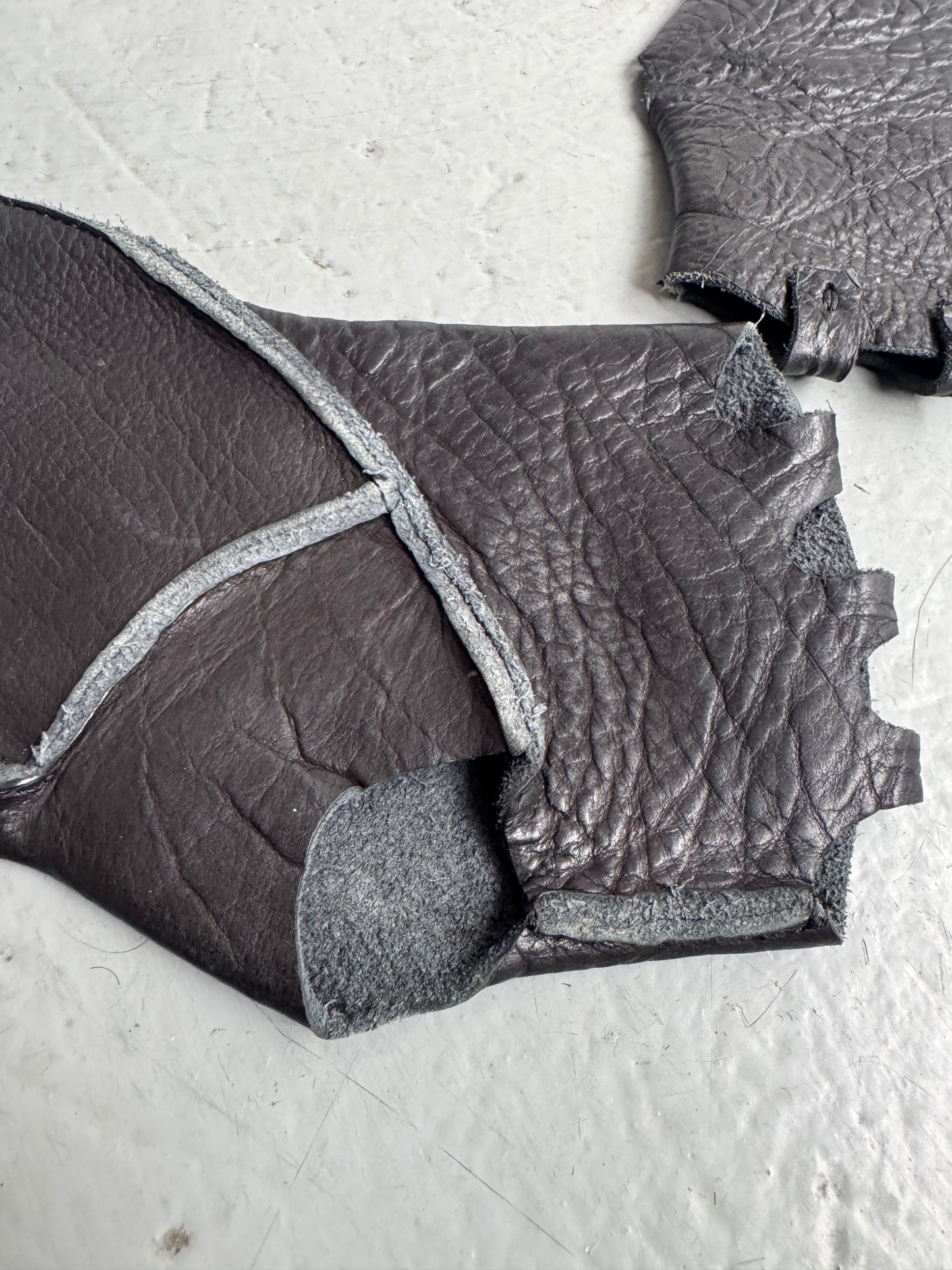m.a+ splice seam finger cuff leather gloves