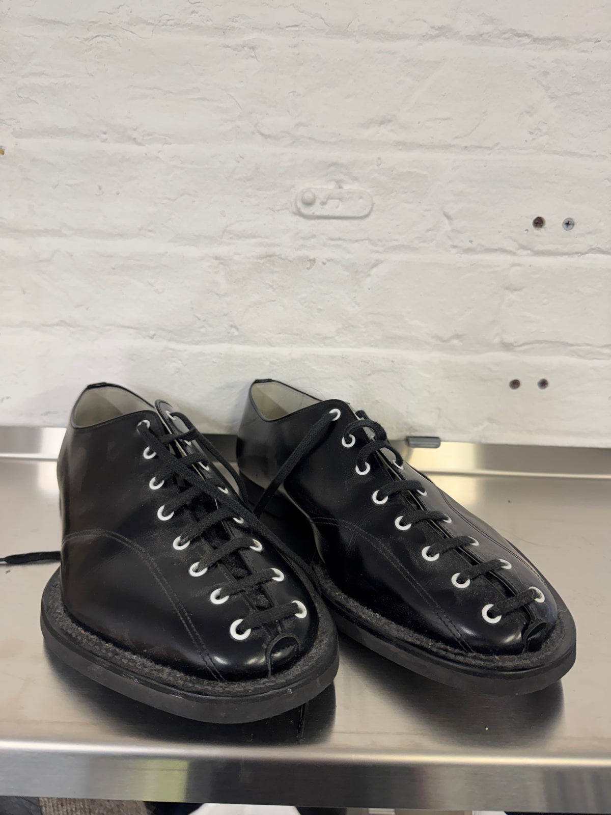 Christopher Nemeth Duck-Toe Textured Leather Derby