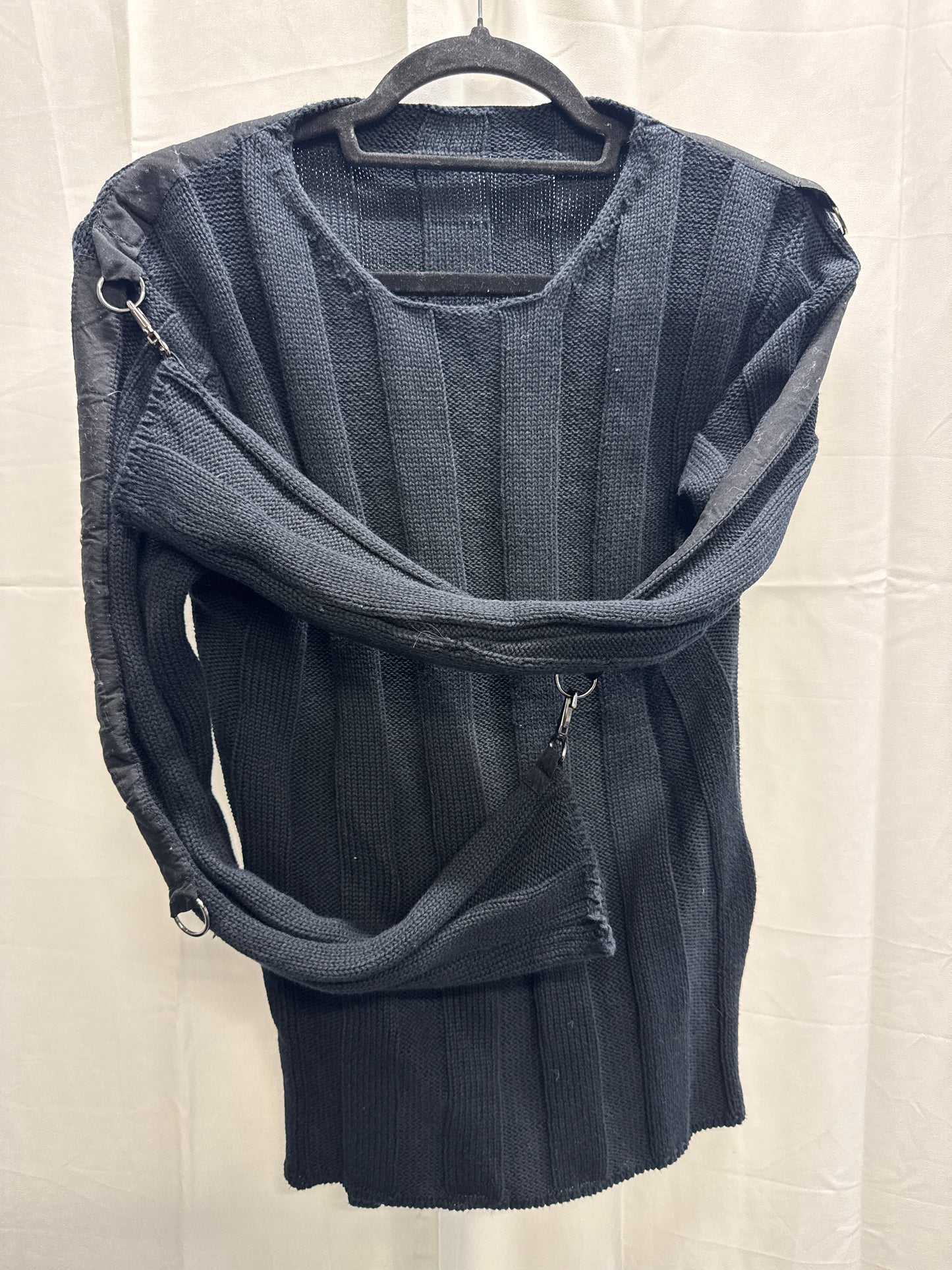 kiryuyrik seditionaries detail bondage sweater